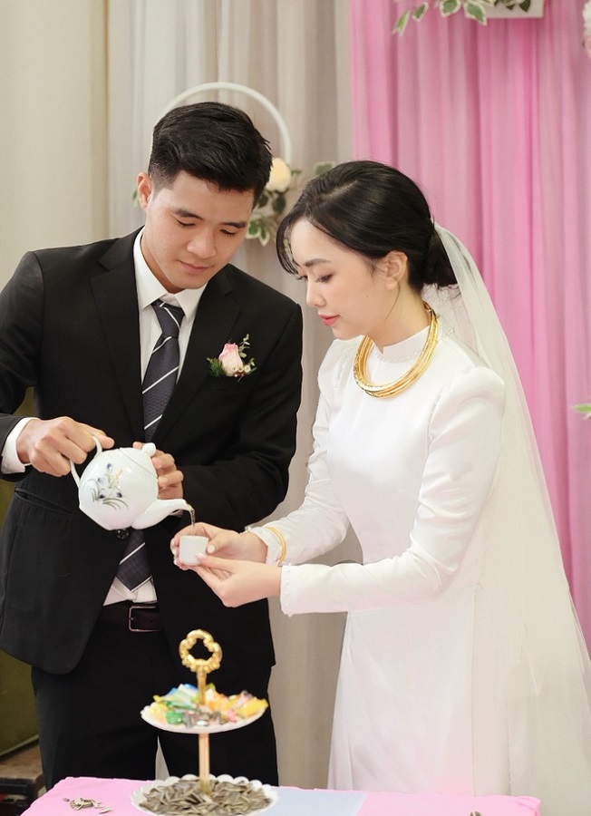 Điểm Qua Xu Hướng Áo Dài Cưới 2023