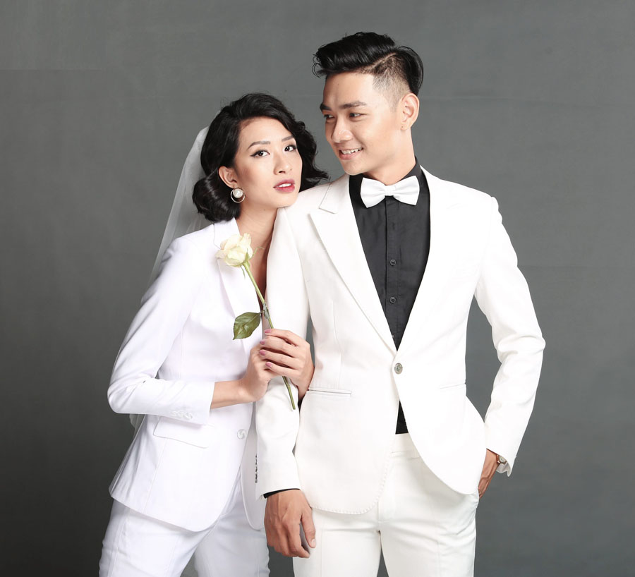 Cô dâu mặc vest nên trang điểm như thế nào?
