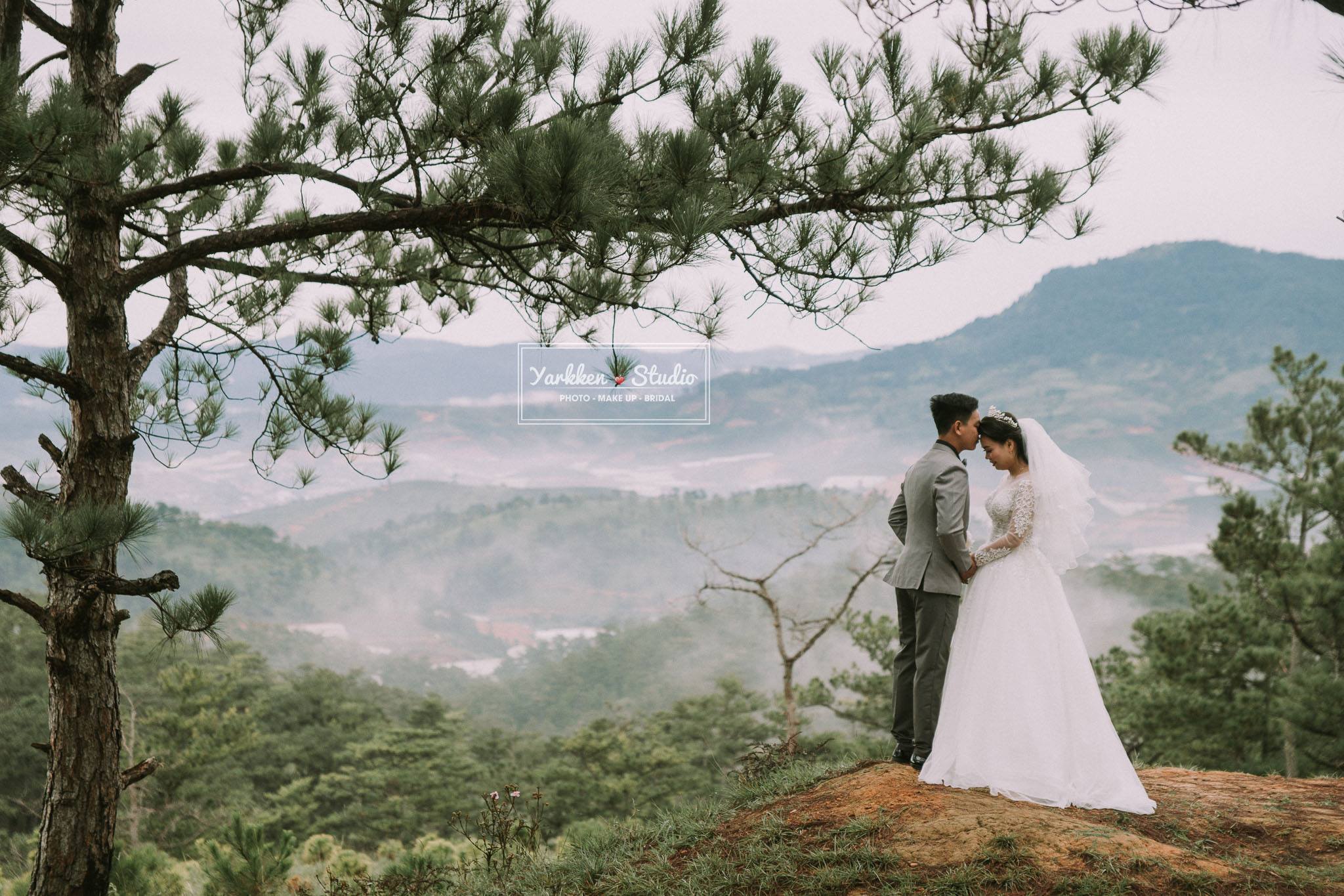 NHUAN & HIEU - DALAT 