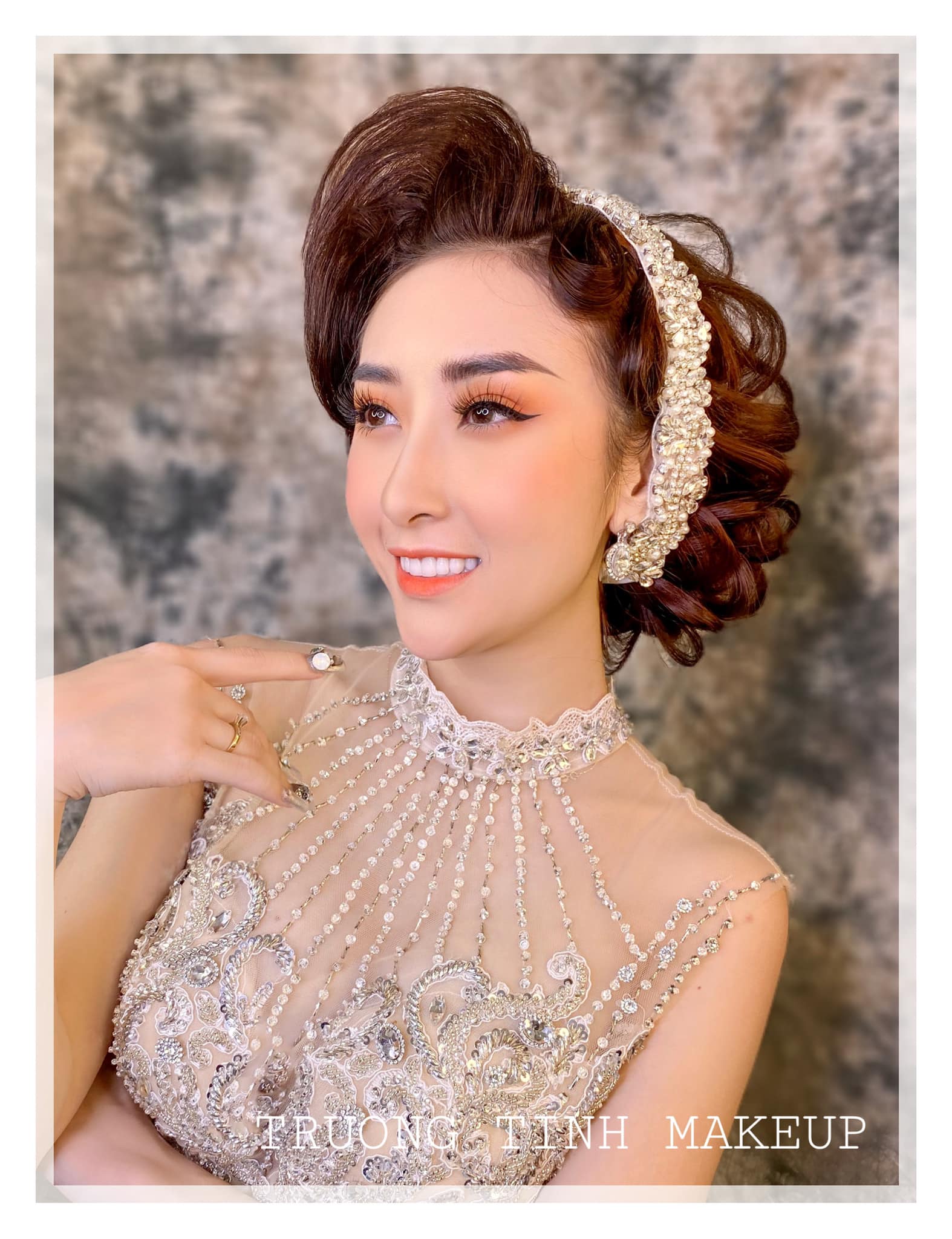 Các phong cách cô dâu siêu ngọt ngào đến từ Trương Tịnh Makeup Artist
