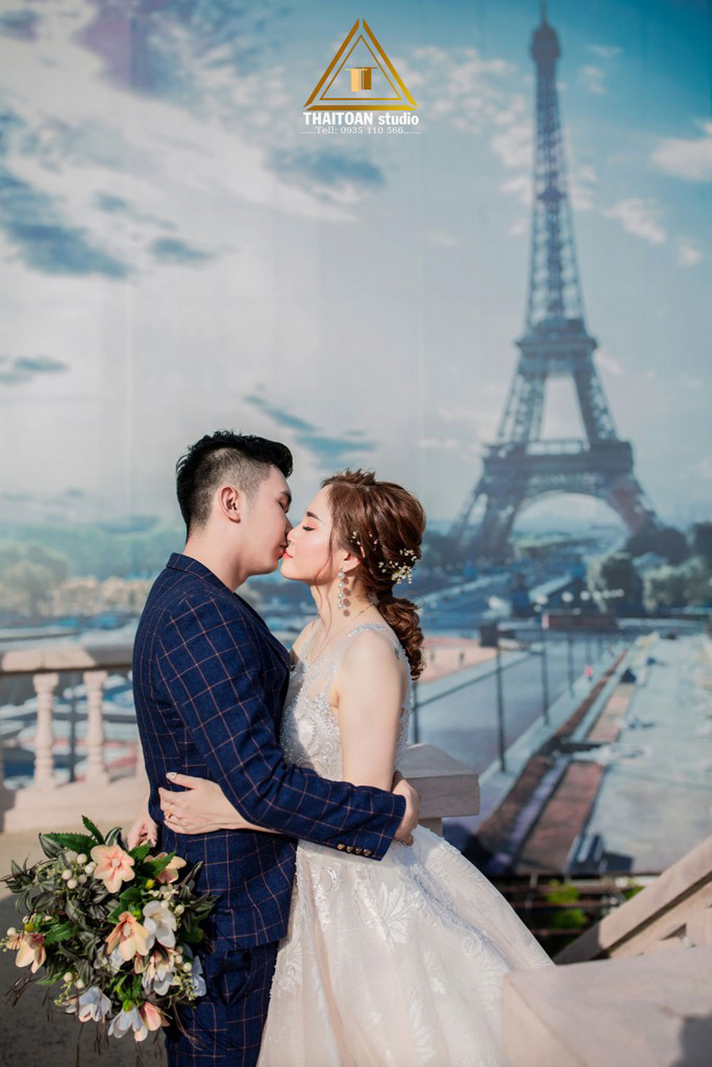 Tháp Eiffel – Paris tráng lệ giữa lòng Sài Gòn