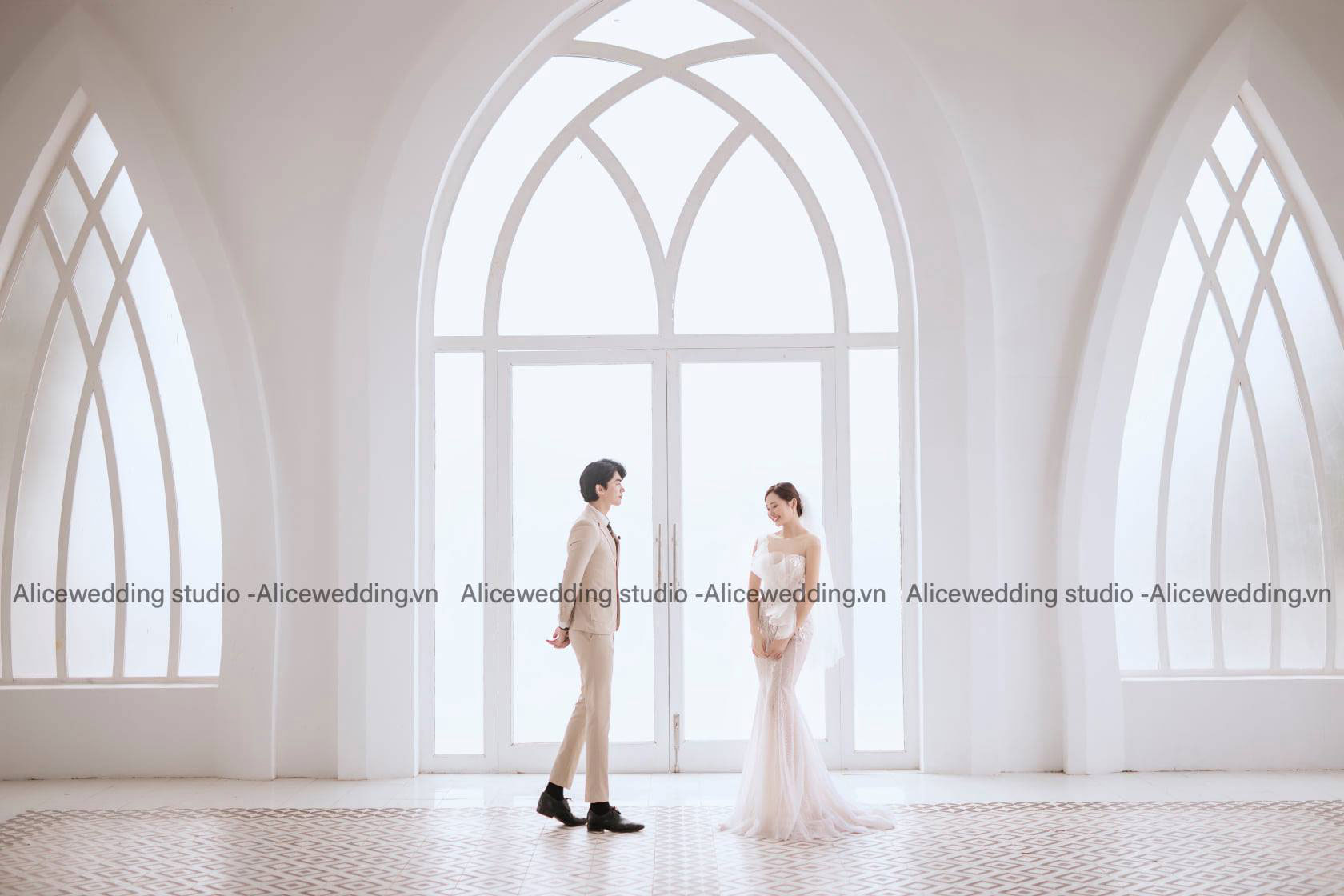 Phim Trường Alibaba - Alice Wedding
