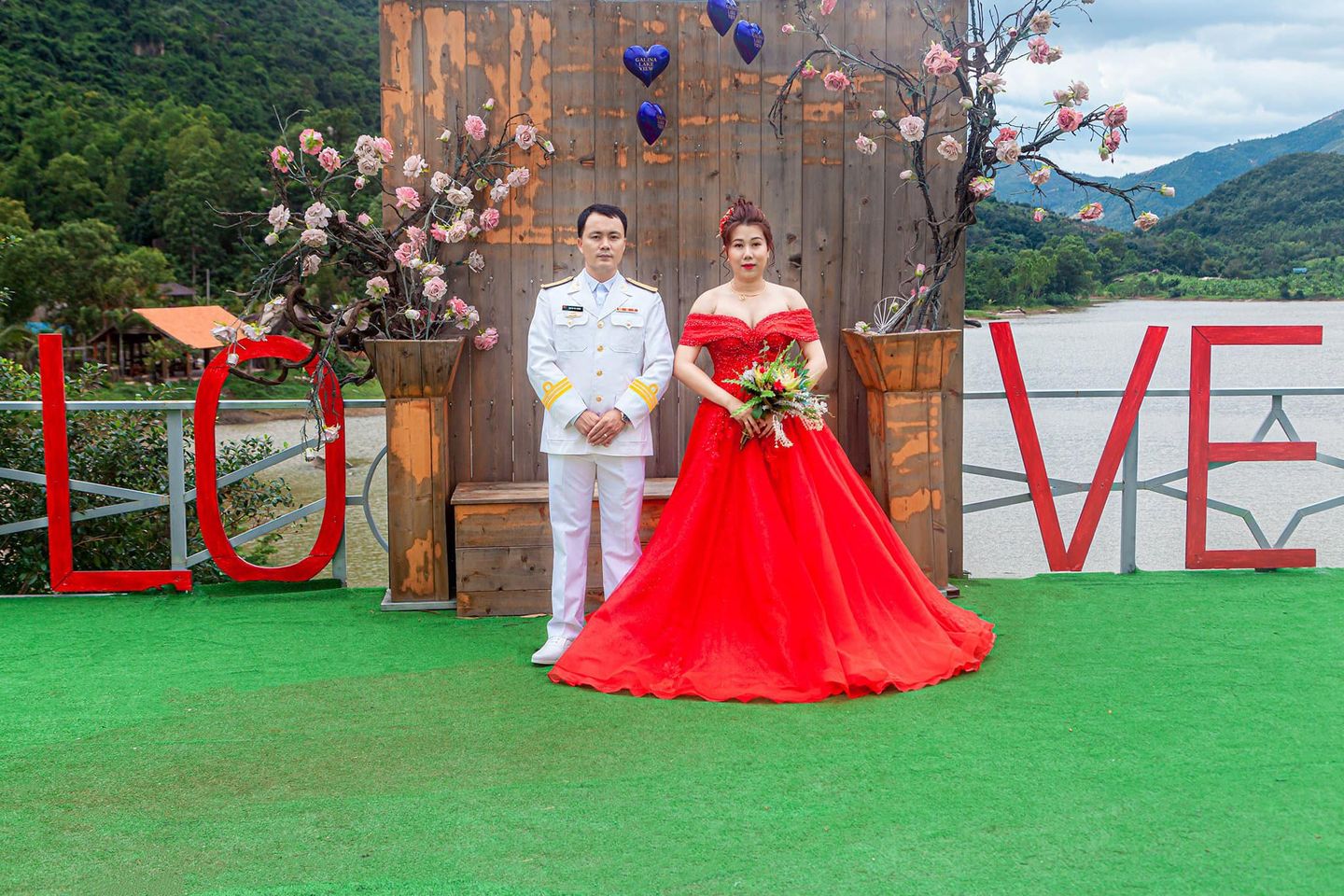 Chụp hình cưới đẹp Vuông Tròn Photo