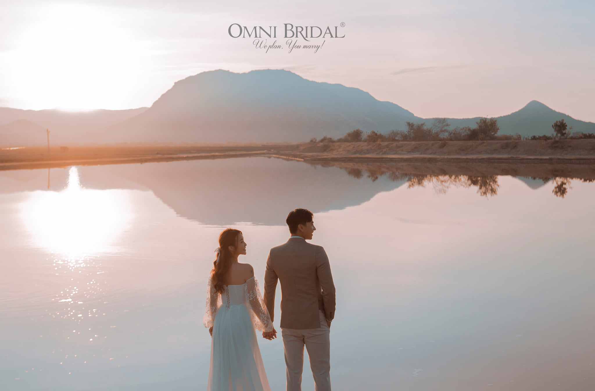 Chụp Ảnh Cưới Ở Biển Đẹp - Omni Bridal