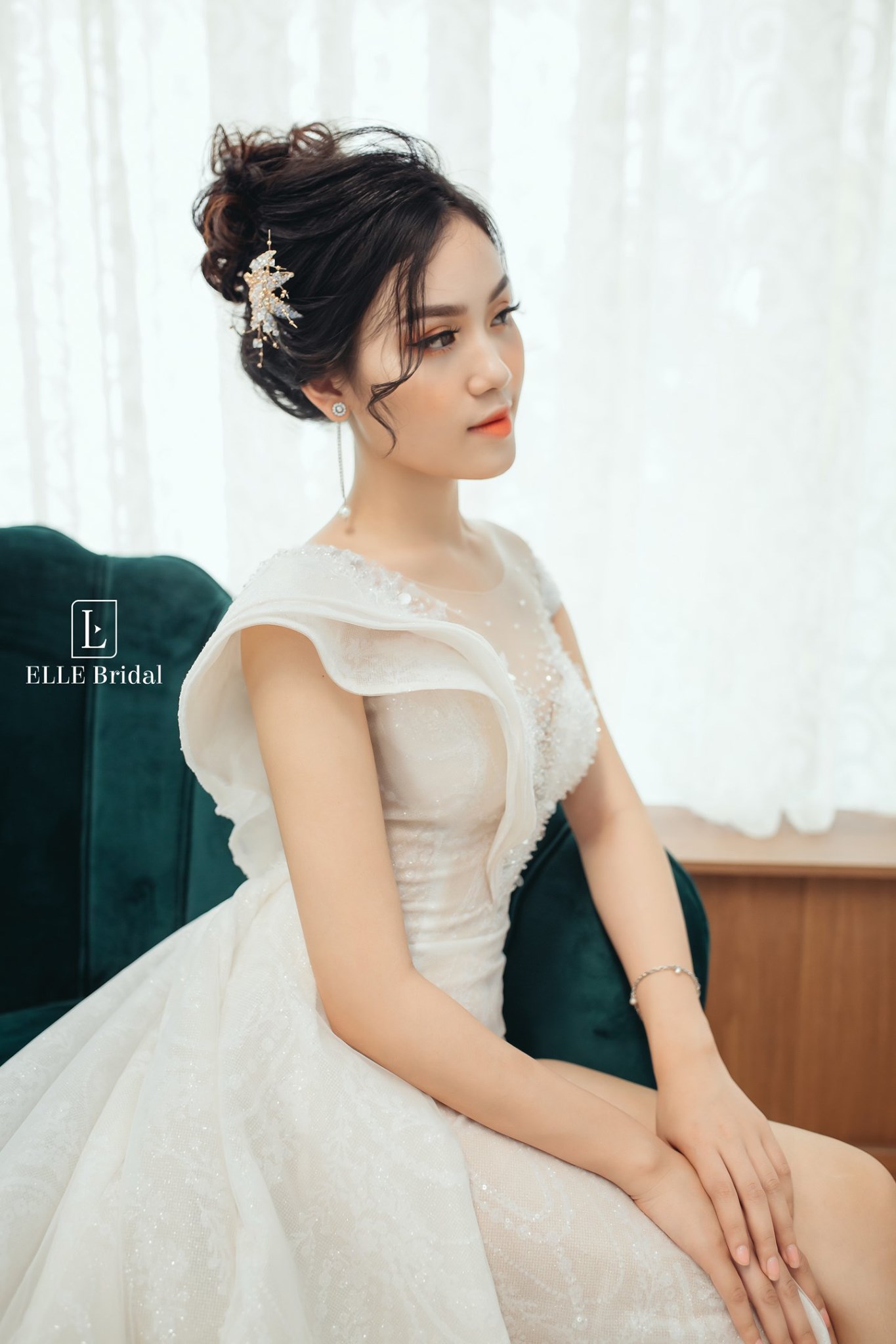 Váy Cưới Hongkong Wedding