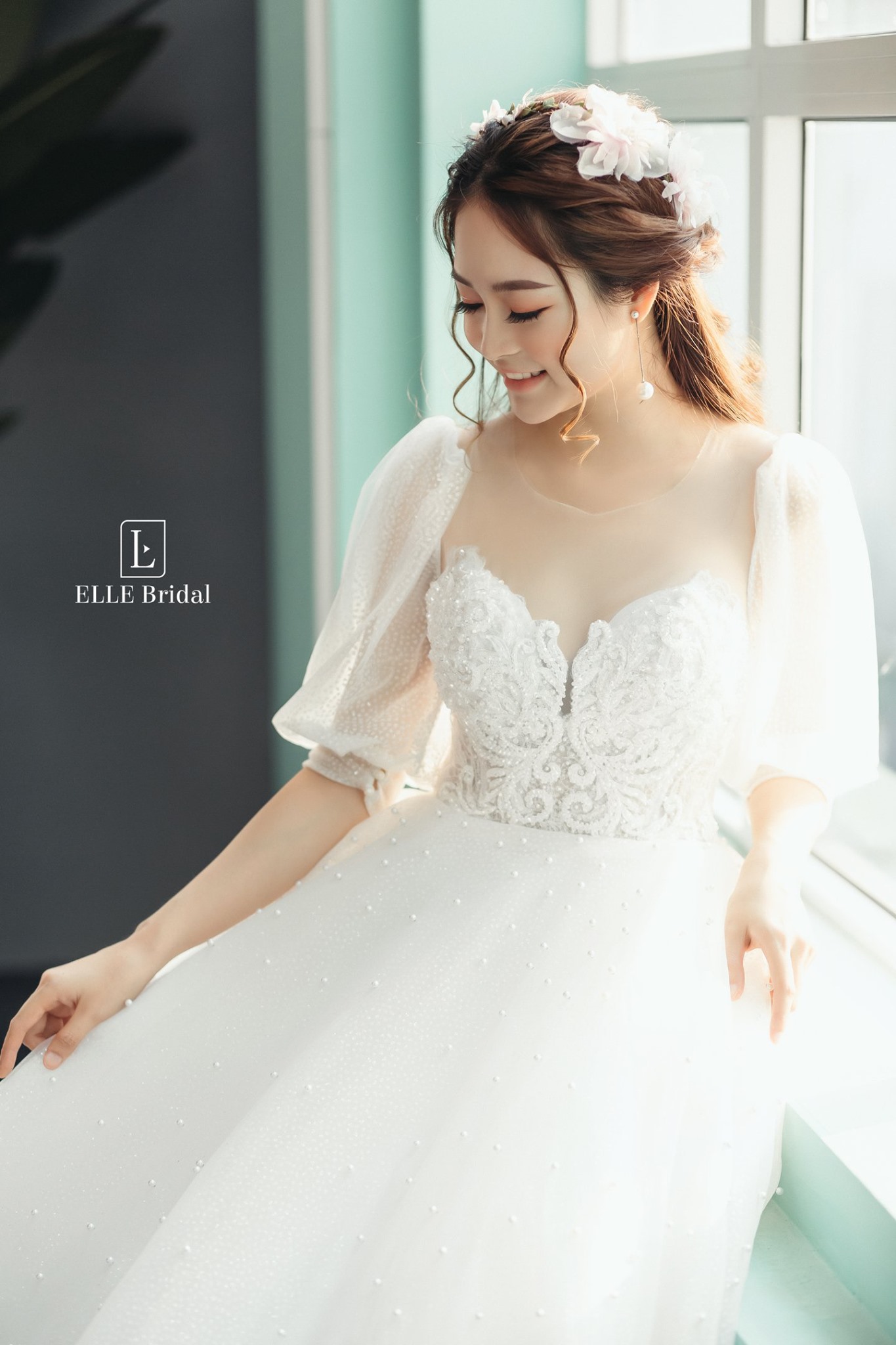 Váy Cưới Hongkong Wedding