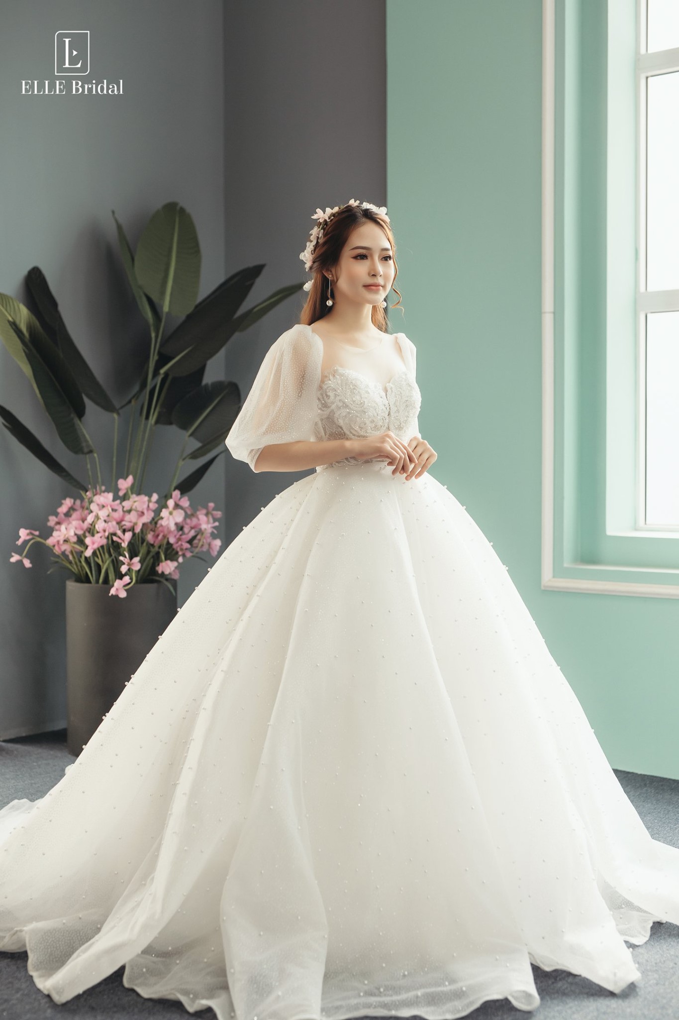 Váy Cưới Hongkong Wedding