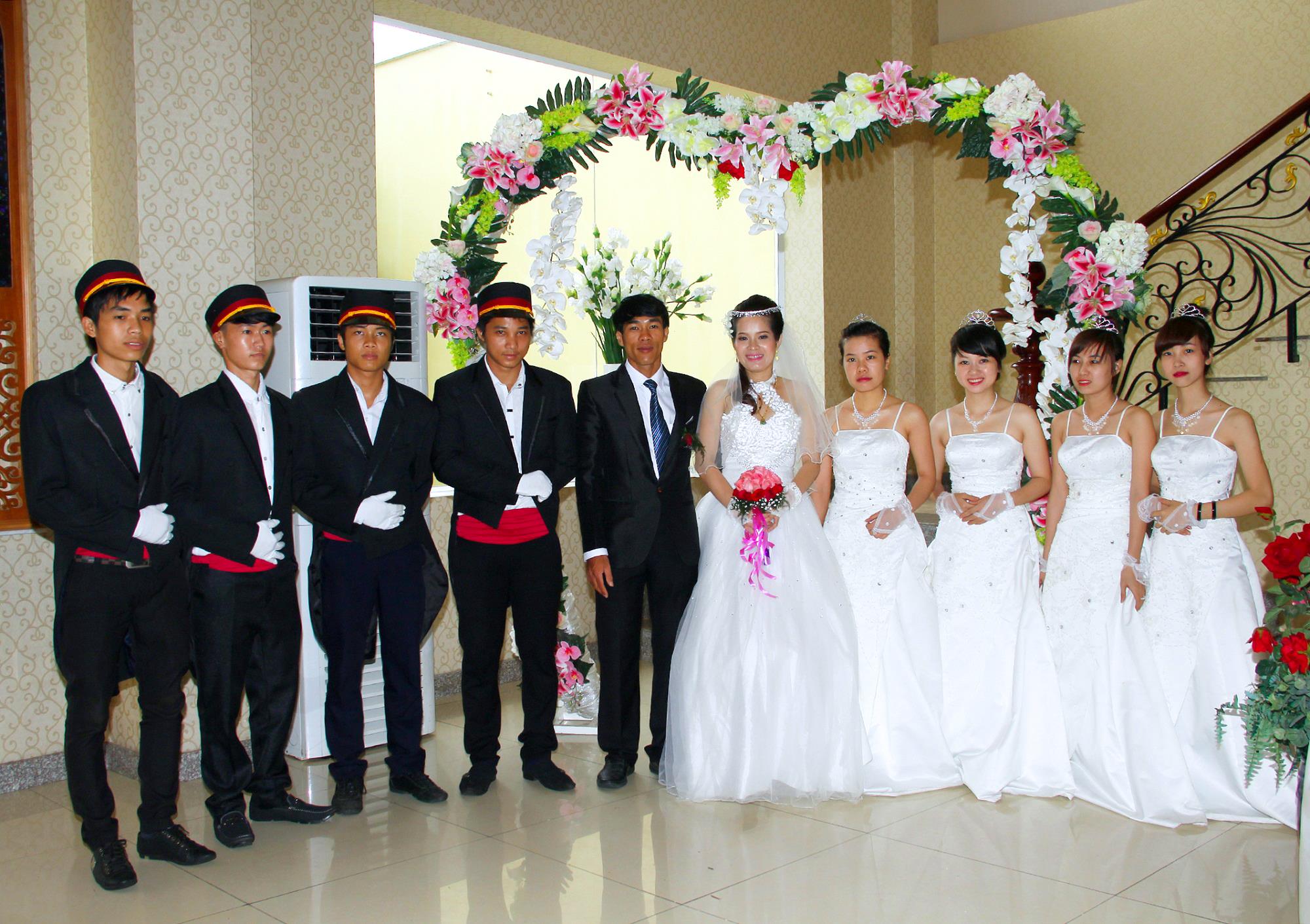 Đội Khánh Tiết Rosa Palace Wedding & Event