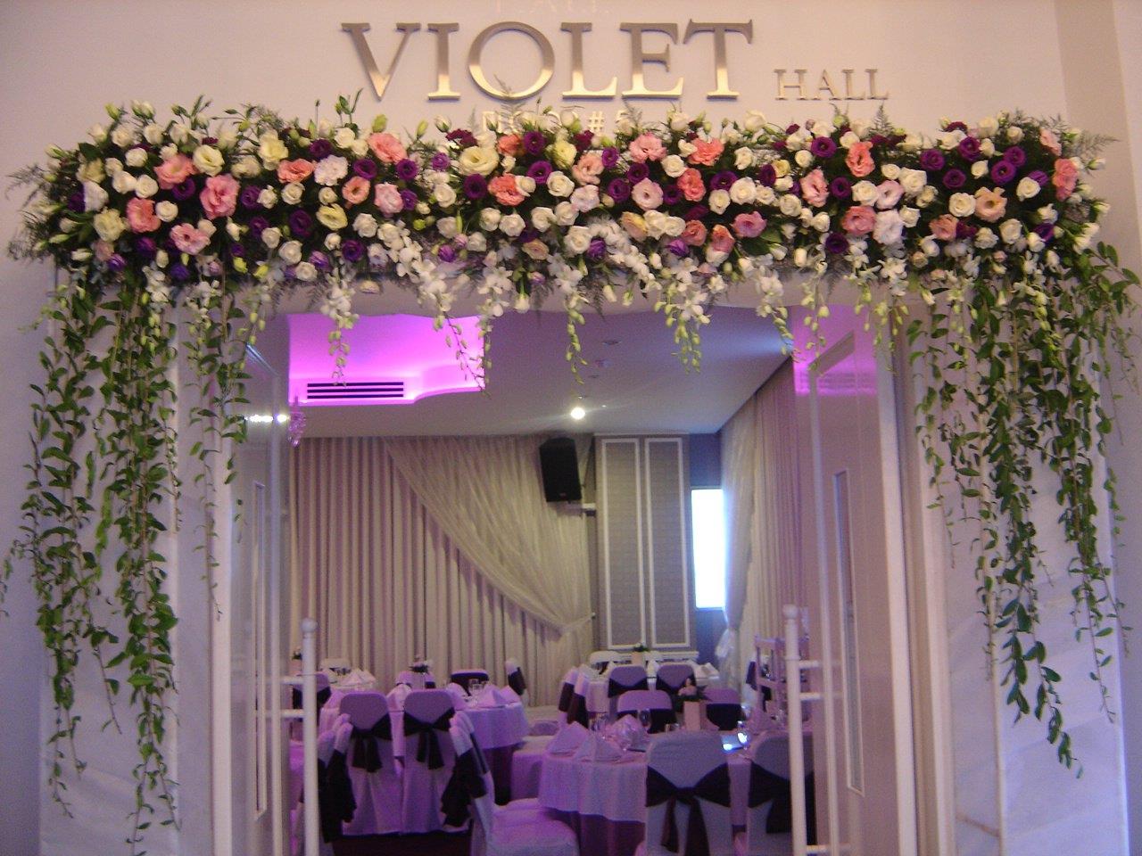 LOVE FLOWERS -HOA CƯỚI HỒNG THẮM