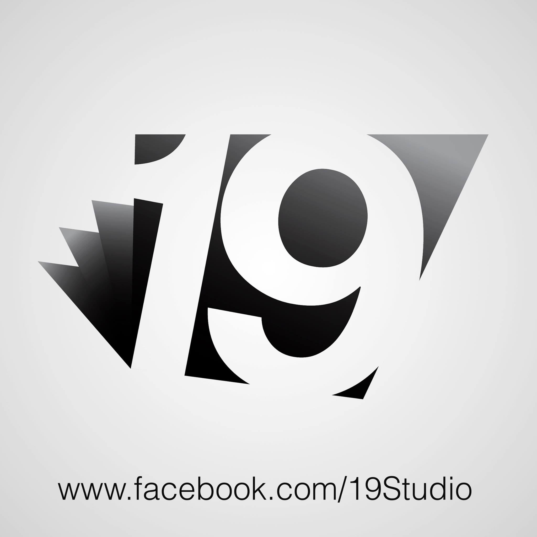 19 STUDIO