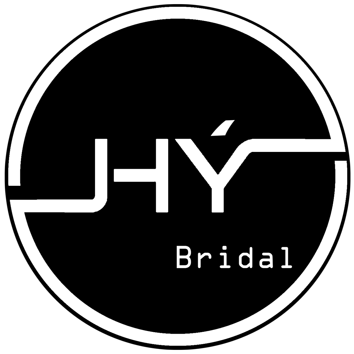 Hý Bridal Studio