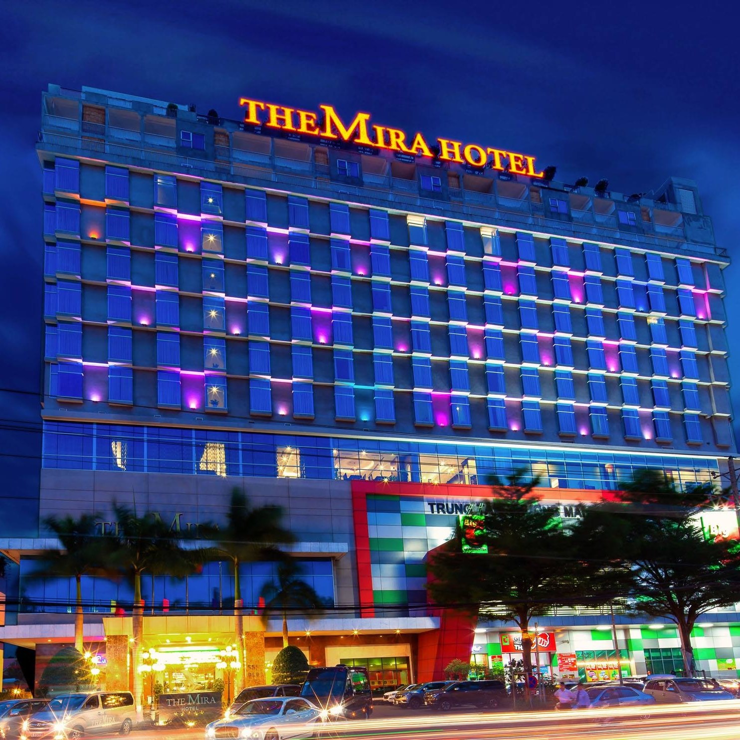 The Mira Hotel and Convention Center